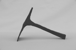 Natalia_Laluq_ceramics_Clay_Hammer_2017 (ch10)